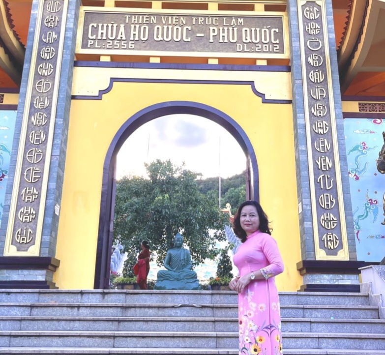 NGUYỄN THỊ HÀ